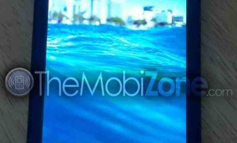 Motorola DROID X2 spotted in the wild, spec sheet along for the ride