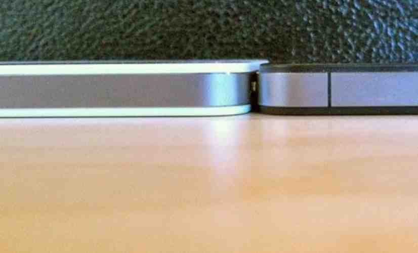 White iPhone 4 is thicker than its black counterpart