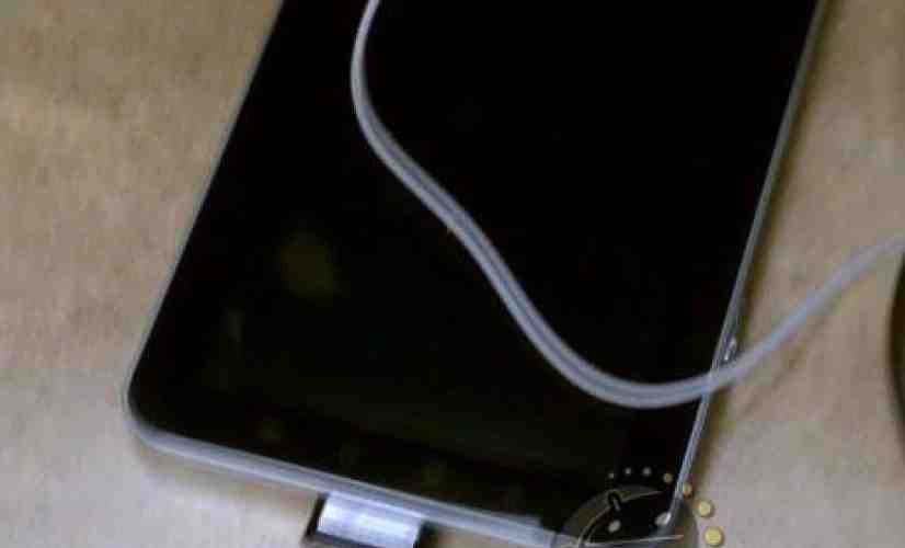 Samsung Galaxy Tab 7.7 caught in the wild?