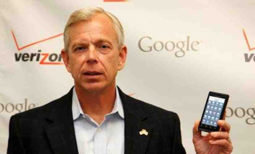 Verizon CEO talks AT&T / T-Mobile merger, says the deal 