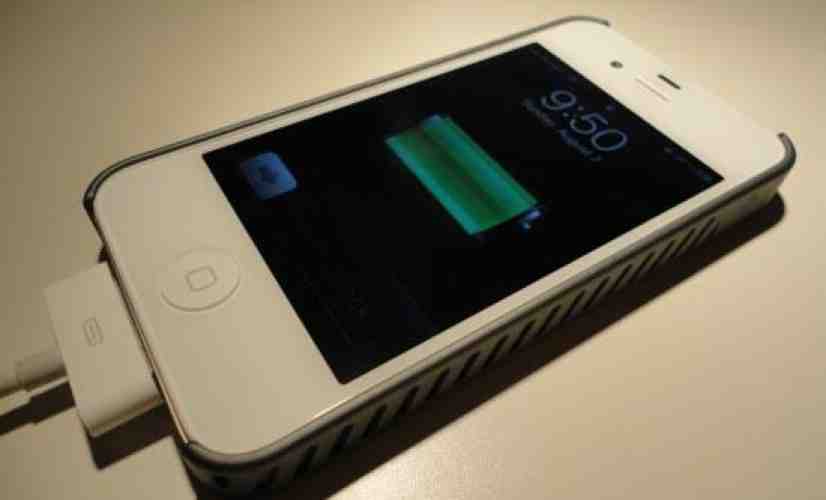 Apple investigating iPhone 4S battery life issues