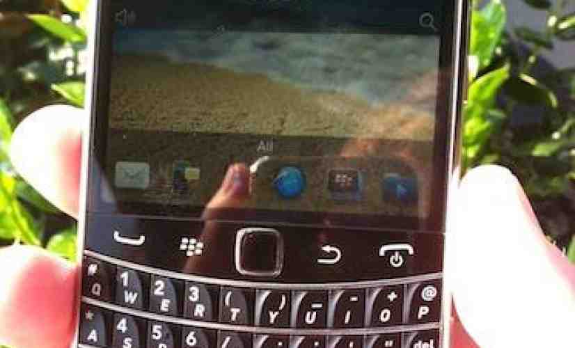 BlackBerry 7.1 OS upgrade detailed by RIM, packs mobile hotspot and BBM 6.1