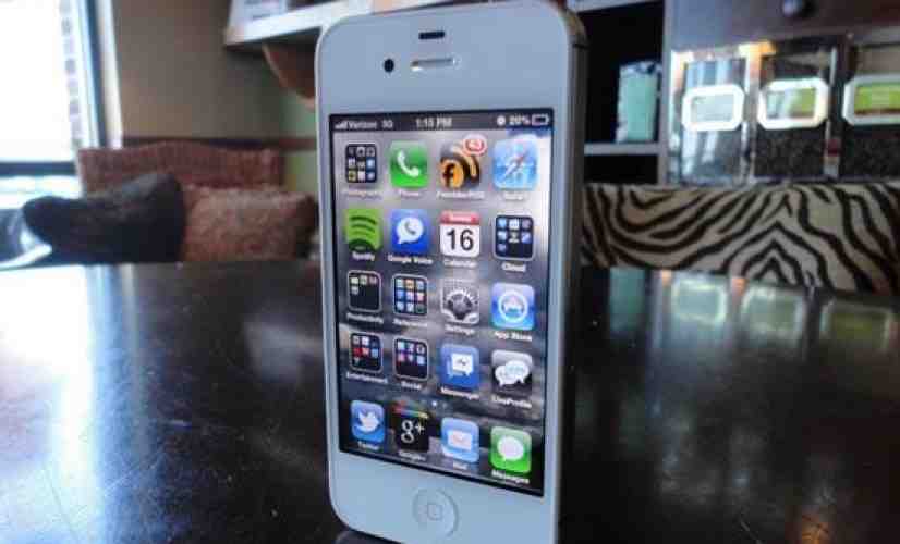 iPhone 4S making its way to several regional carriers later this month