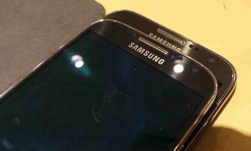 Samsung Galaxy S 4 Active reportedly photographed as 'S4 Mega, S4 mini and S4 Active' named by app