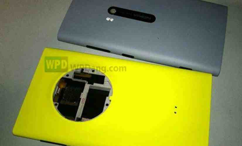 Nokia EOS purportedly photographed in the wild, complete with 41-megapixel camera hump