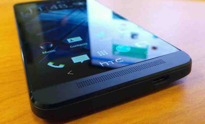 Black HTC One mini poses for some new photographs