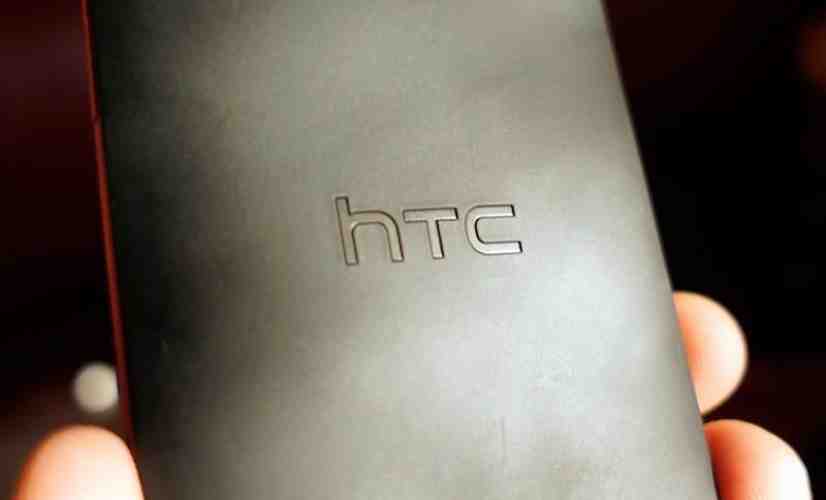HTC One mini poses for more leaked photos while running on AT&T's LTE network