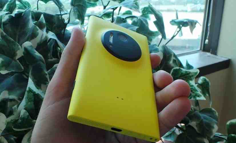 Nokia Lumia 1020 receives price cut, now available from AT&T and Microsoft for $199.99